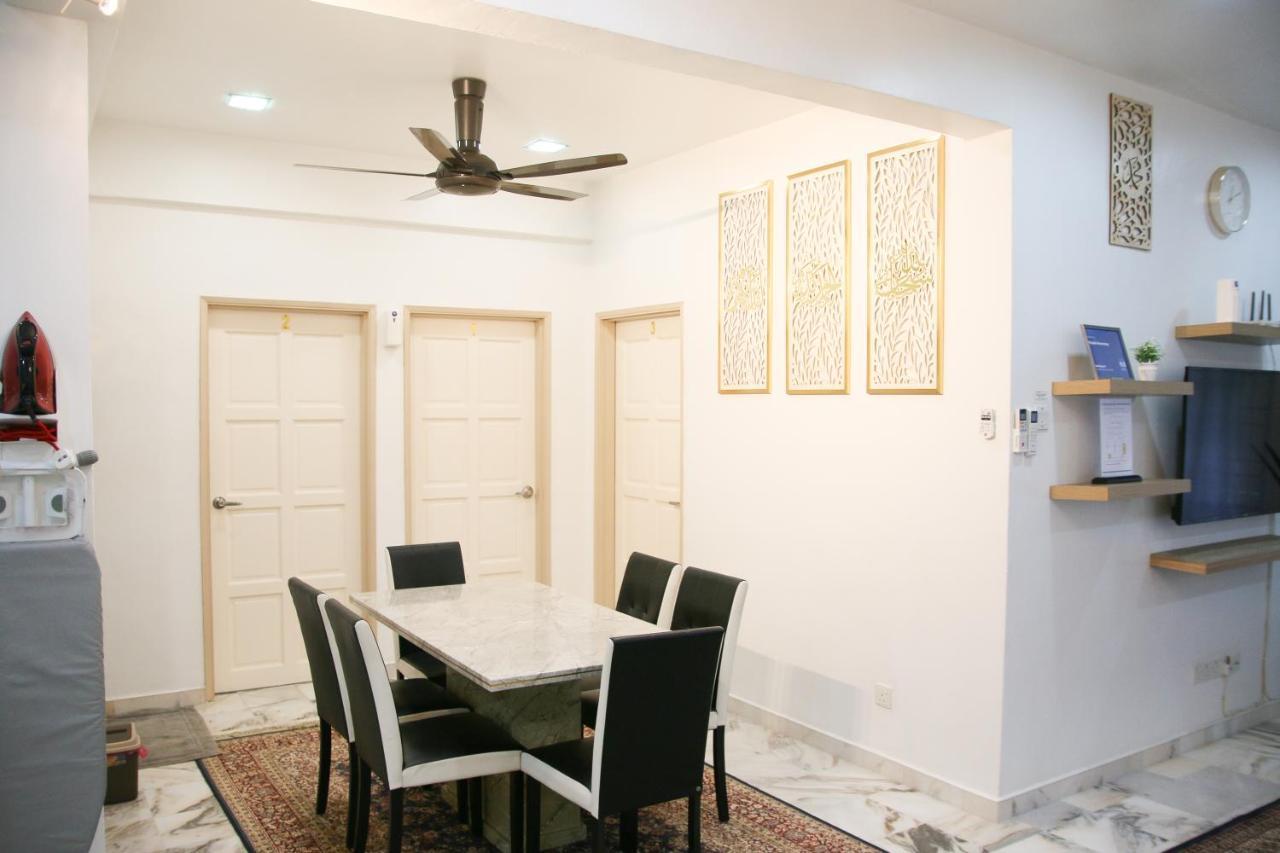 Puteh Homestay Shah Alam Exterior foto
